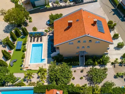 Ferienhaus für 8 Personen (185 m²) in Crikvenica 4/10