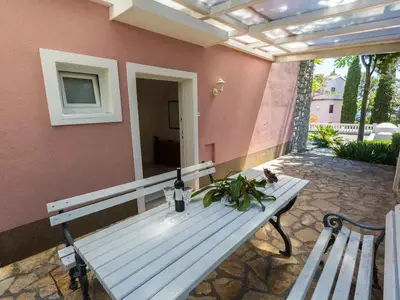 Ferienhaus für 5 Personen (65 m²) in Crikvenica 4/10