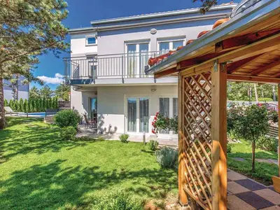 Ferienhaus für 6 Personen (126 m²) in Crikvenica 4/10