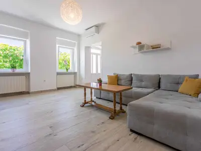 Ferienhaus für 6 Personen (150 m²) in Crikvenica 2/10