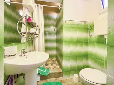 Bad/Dusche. Badezimmer Nr. 1