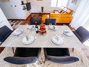 Ferienhaus für 9 Personen (150 m²) in Crno