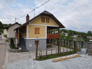 Ferienhaus für 6 Personen (80 m²) in Crnomelj