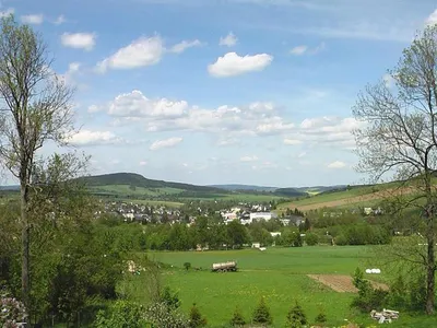 Direkte Umgebung des Objekts. Blick auf Crottendorf