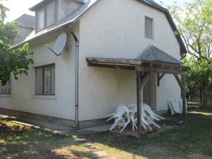 23772359-Ferienhaus-6-Csopak-300x225-3