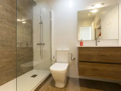 bathroom bathroom