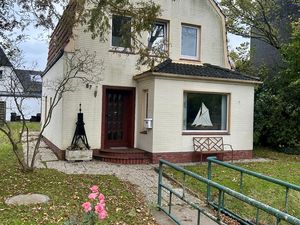 23919256-Ferienhaus-5-Cuxhaven-300x225-1