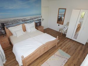 23470069-Ferienhaus-8-Cuxhaven-300x225-2