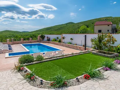 pool
