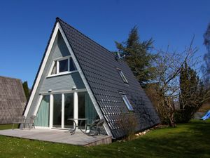 23513698-Ferienhaus-5-Damp-300x225-1