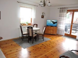 23288677-Ferienhaus-6-Dargobądz-300x225-3