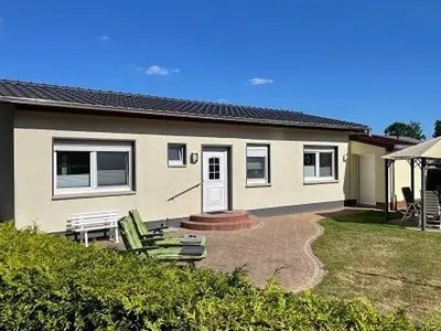 Ferienhaus für 6 Personen (90 m²) in Dargun 2/10