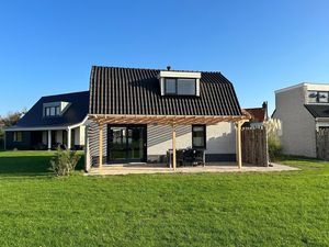 23355513-Ferienhaus-6-De Cocksdorp-300x225-1