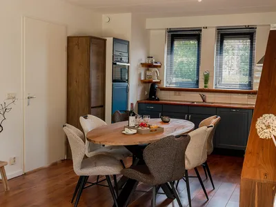 DiningRoom