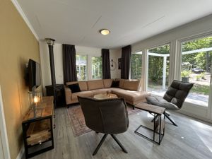 23973938-Ferienhaus-6-De Wolden-300x225-1