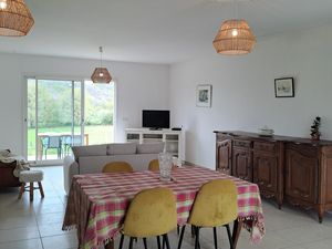 23987067-Ferienhaus-6-Dénat-300x225-4