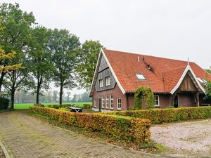 23873742-Ferienhaus-30-Denekamp-300x225-5