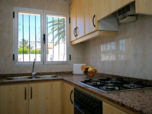 19045706-Ferienhaus-4-Dénia-300x225-2