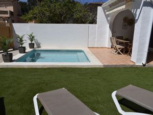 23365768-Ferienhaus-6-Dénia-300x225-4