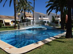 23543830-Ferienhaus-6-Dénia-300x225-1