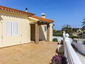 23579380-Ferienhaus-7-Dénia-300x225-4