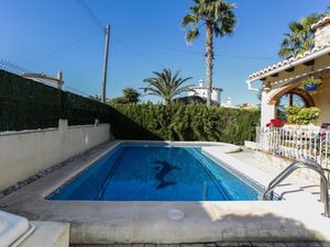 23385561-Ferienhaus-4-Dénia-300x225-5