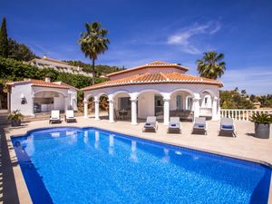 23845976-Ferienhaus-6-Dénia-300x225-0