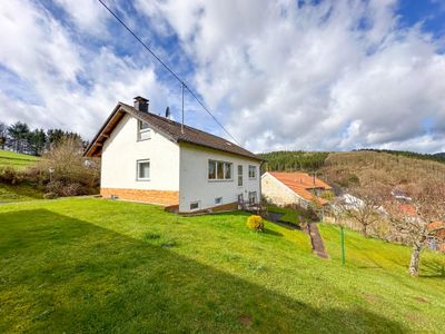 Außenseite Ferienhaus [Sommer]