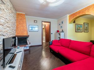 23743515-Ferienhaus-7-Desenzano Del Garda-300x225-4