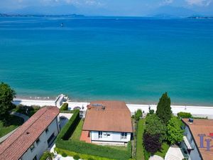 23544763-Ferienhaus-6-Desenzano Del Garda-300x225-3