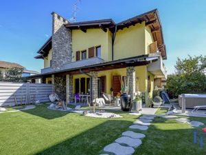 23584464-Ferienhaus-6-Desenzano Del Garda-300x225-3