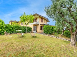 23753161-Ferienhaus-6-Desenzano Del Garda-300x225-0