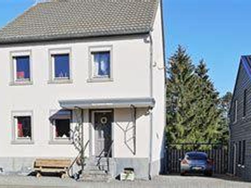 23516733-Ferienhaus-10-Deudesfeld-800x600-0