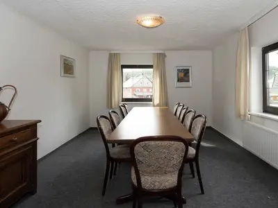 DiningRoom