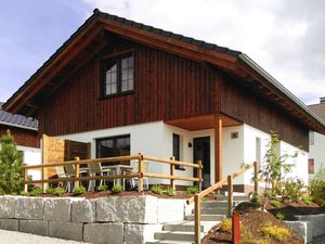 23290262-Ferienhaus-4-Diemelsee-300x225-1