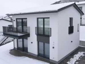 23648312-Ferienhaus-4-Diemelsee-300x225-2