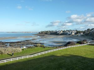 23841686-Ferienhaus-5-Dinard-300x225-4