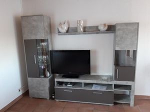 23297927-Ferienhaus-6-Dipperz-300x225-5