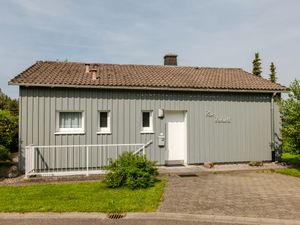 23840880-Ferienhaus-4-Dittishausen-300x225-3