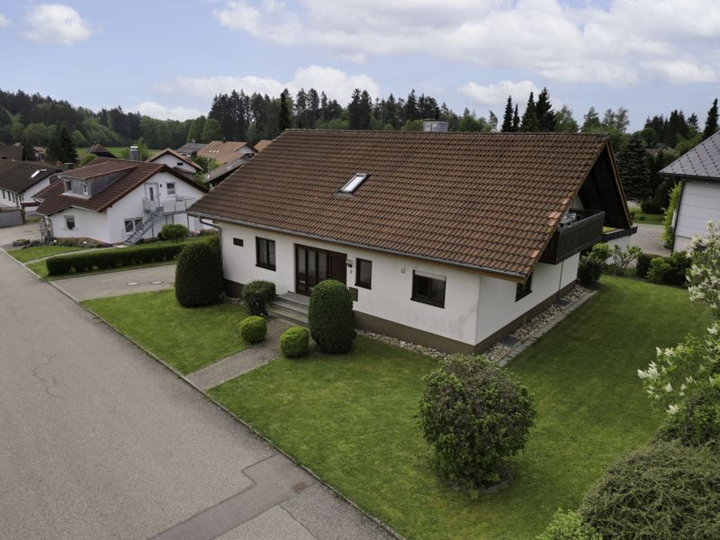 23836436-Ferienhaus-9-Dittishausen-800x600-0