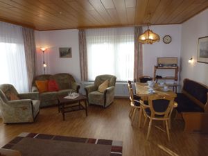 23839244-Ferienhaus-6-Dittishausen-300x225-2