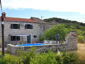 Ferienhaus für 5 Personen (75 m²) in Dobropoljana