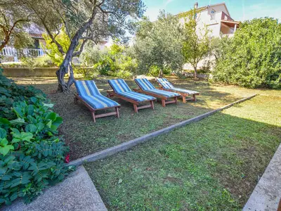 Ferienhaus für 7 Personen (100 m²) in Dobropoljana 10/10