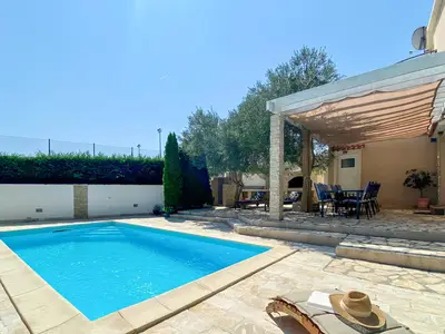 pool