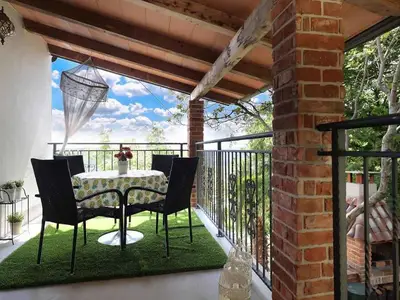 Ferienhaus für 8 Personen (200 m²) in Dolenja Vas 9/10