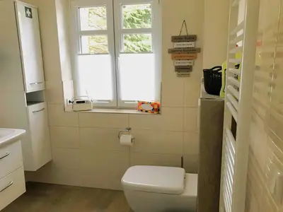 Fördehus Bad 2 (2)