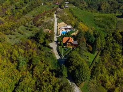 Ferienhaus für 7 Personen in Donja Voća 2/10