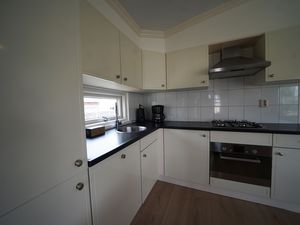 23987696-Ferienhaus-6-Dordrecht-300x225-5