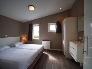 23987701-Ferienhaus-6-Dordrecht-300x225-4