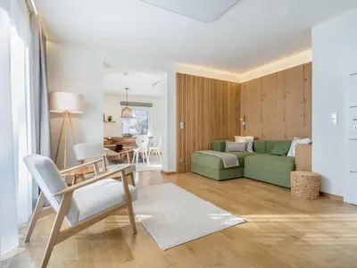 Wohnzimmer und Essbereich